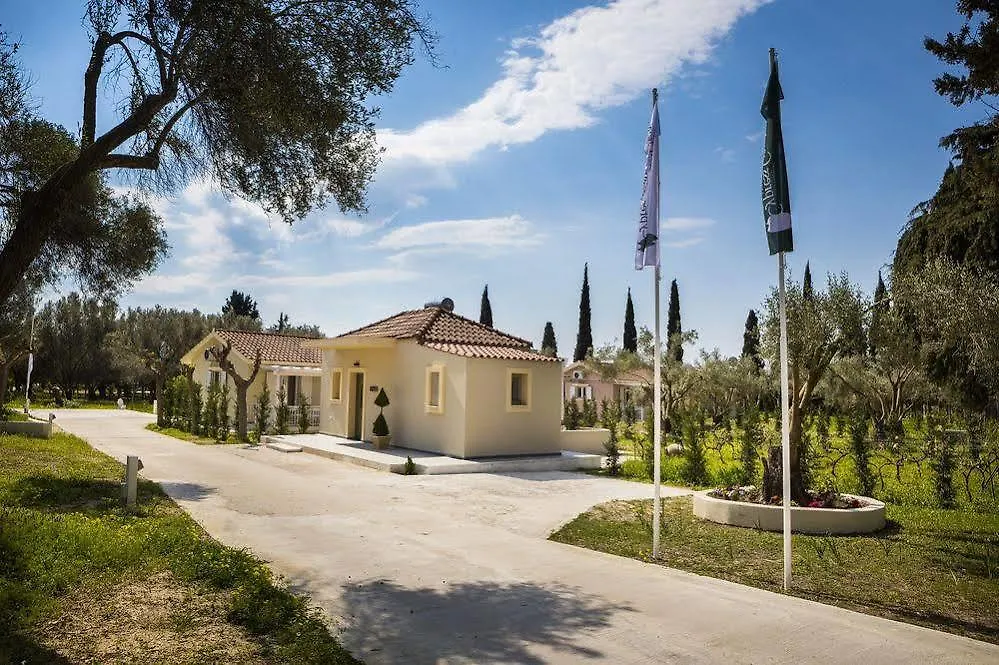 Cypress Garden Villas Mousata